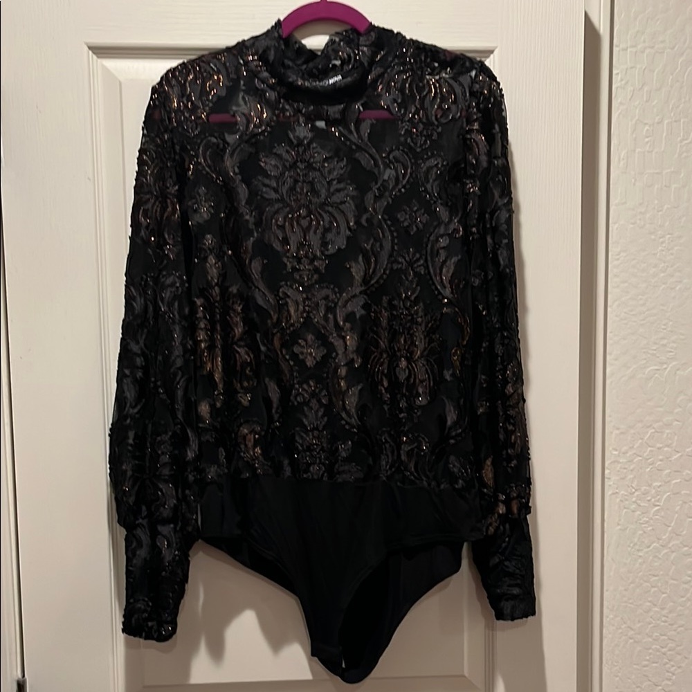 Fashion Nova Black Gold Asymmetrical Bodysuit with Mandarin Collar